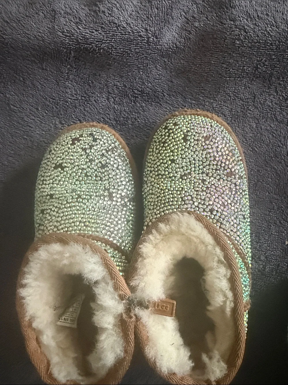 UGG soft chestnut
